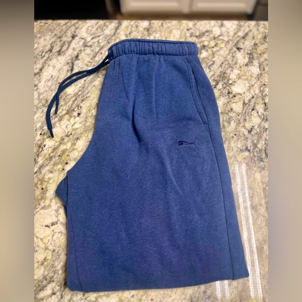 Men’s Puma Blue Sweatpants Size XL